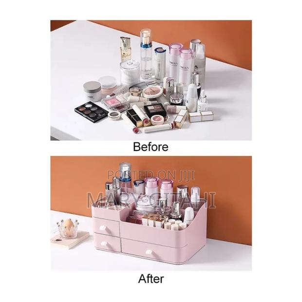 *Large Capacity Plastic Make Up Organizer at 