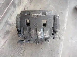 Subaru Forester Sg5 Front Break Calliper