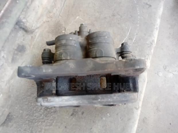 Subaru Forester Sg5 Front Break Calliper - thumbnail 2