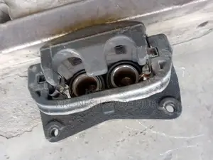 Subaru Forester Sg5 Front Break Calliper