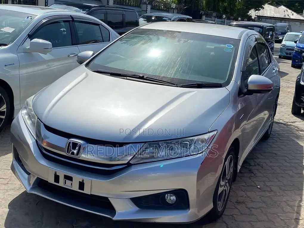 Honda Grace 1.5 Hybrid FWD 2017 Silver