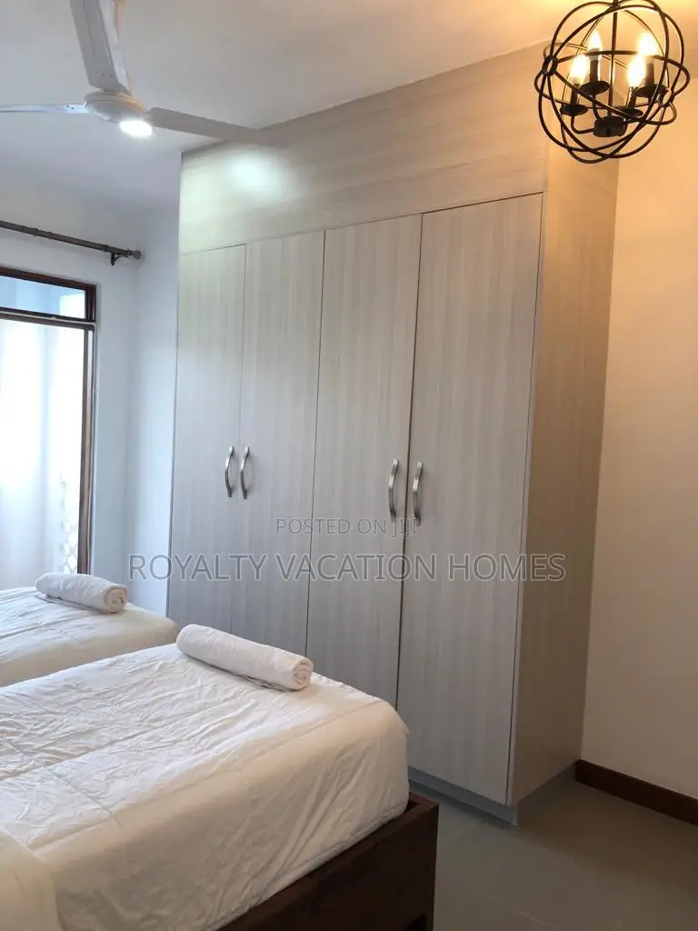 2 Br Beach Airbnb Apartment at Sultan Palace, Kikambala