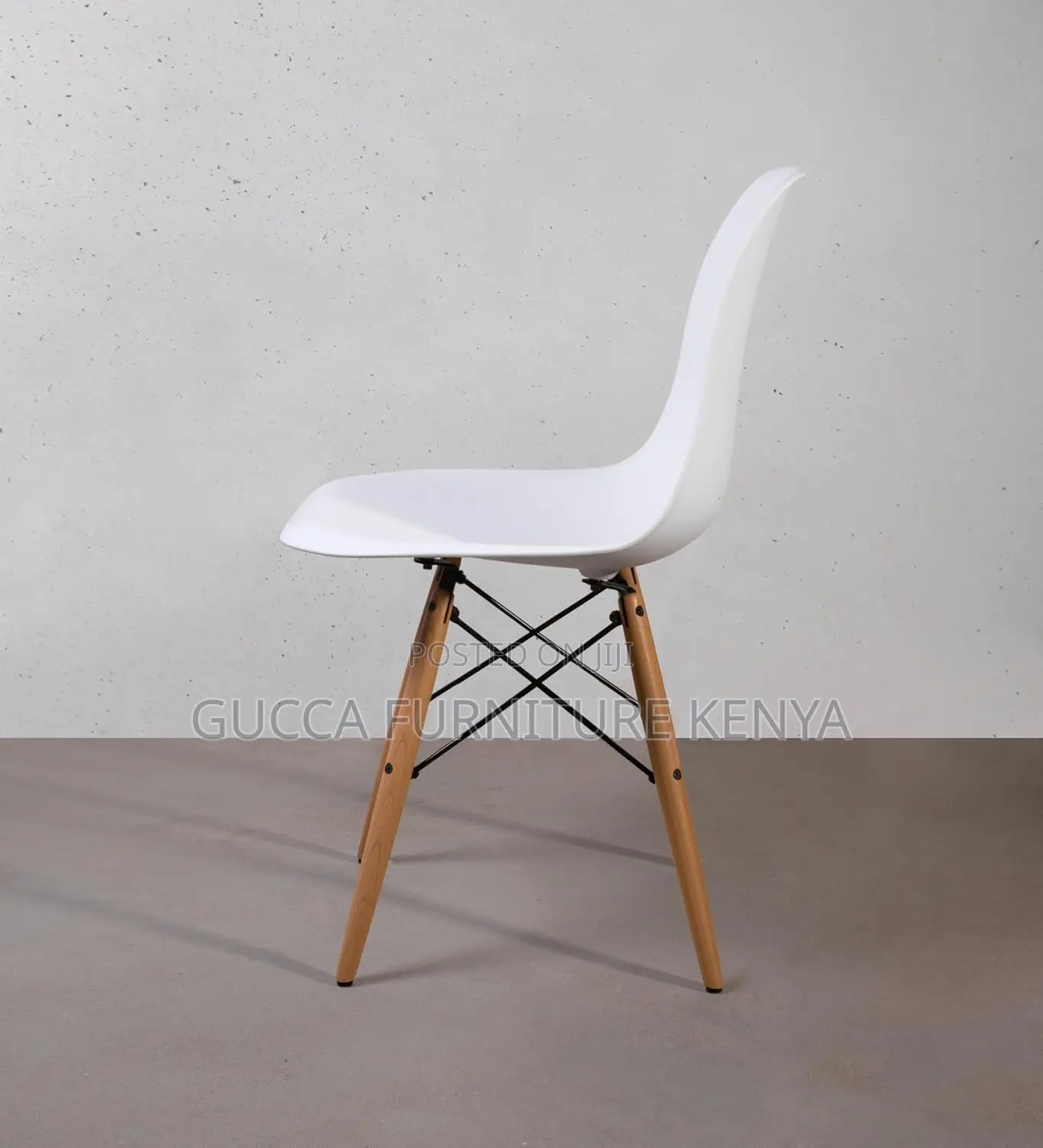 Home Chairs: Eames Mid Century Dining Room Wooden Legs Chair
