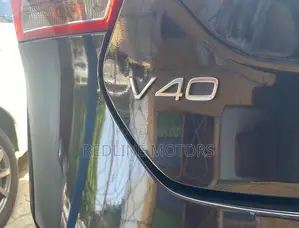 Volvo V40 2017 Black