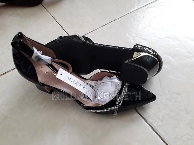 Low Chunky Heels - thumbnail 3