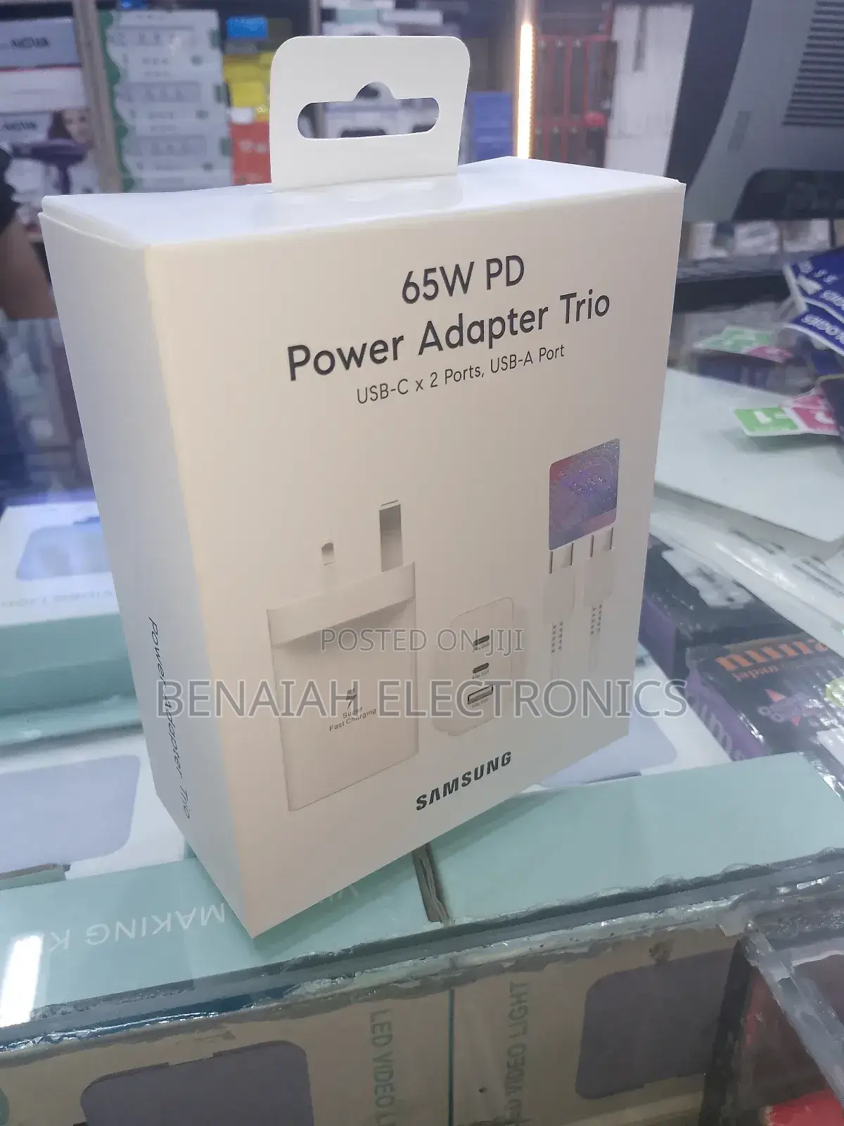 65 Watts Super Charger.65 W Pd.Power Adapter Trio