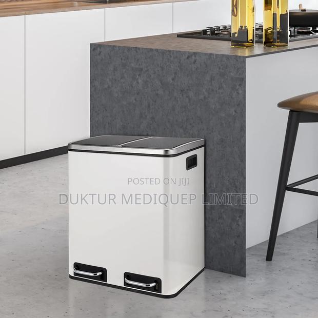 Stainless & ABS Two Compartment Dustbin 24 Lit, 40X33X45.6 - thumbnail 4