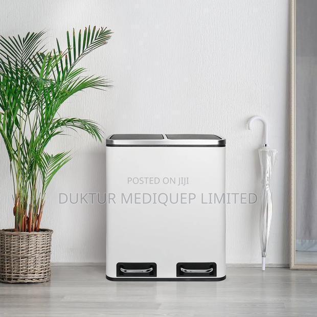 Stainless & ABS Two Compartment Dustbin 24 Lit, 40X33X45.6 - thumbnail 5