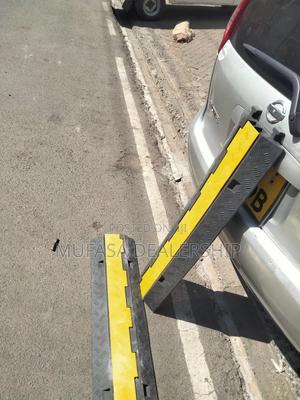 Heavy Duty Cable Protectors - thumbnail 2