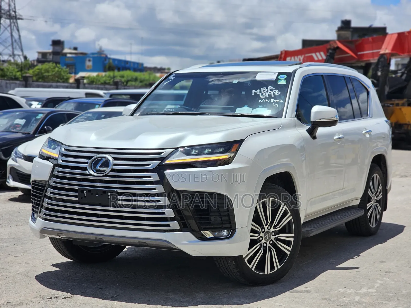 Lexus LX 2022 Pearl