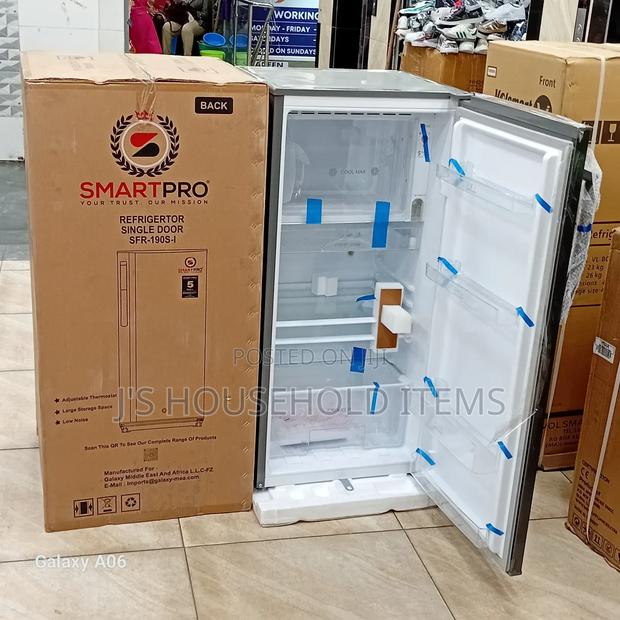 Smartpro SFR-190S-I Single Doorfridge: Compact and Efficient