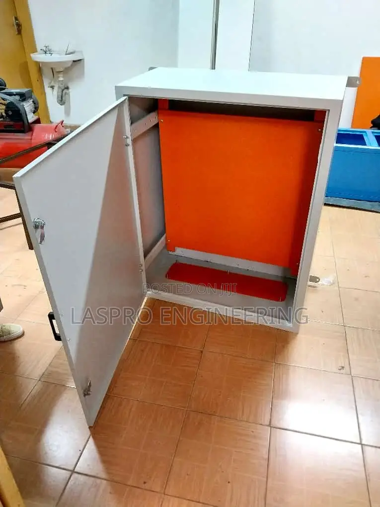 Encloser Box