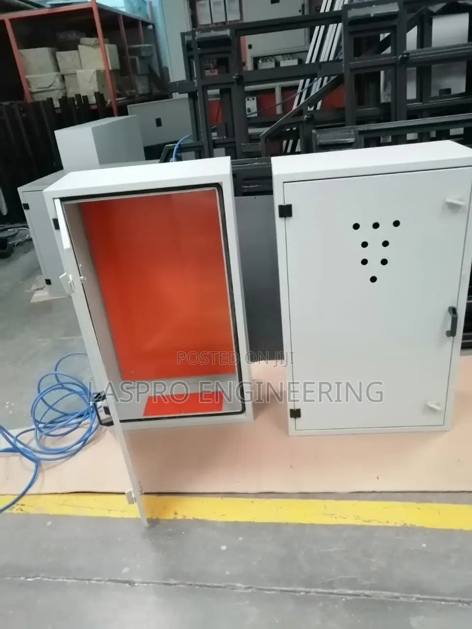 Encloser Box