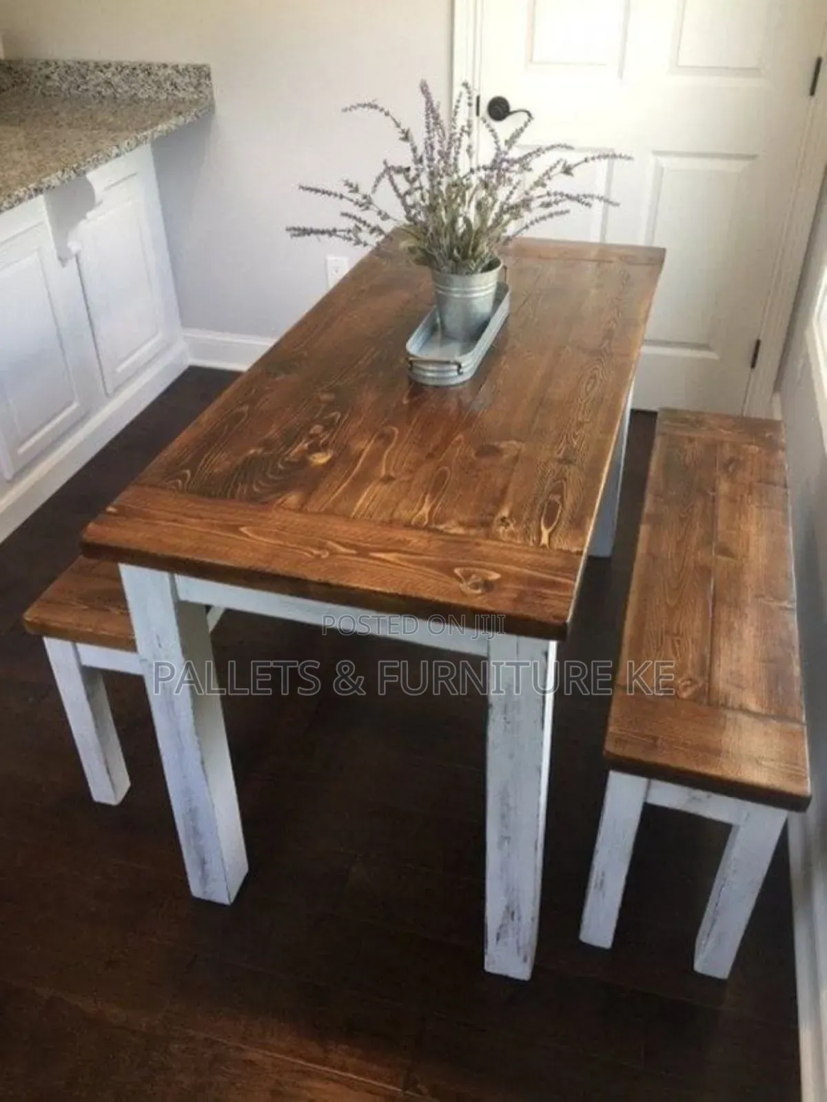 Dine Table