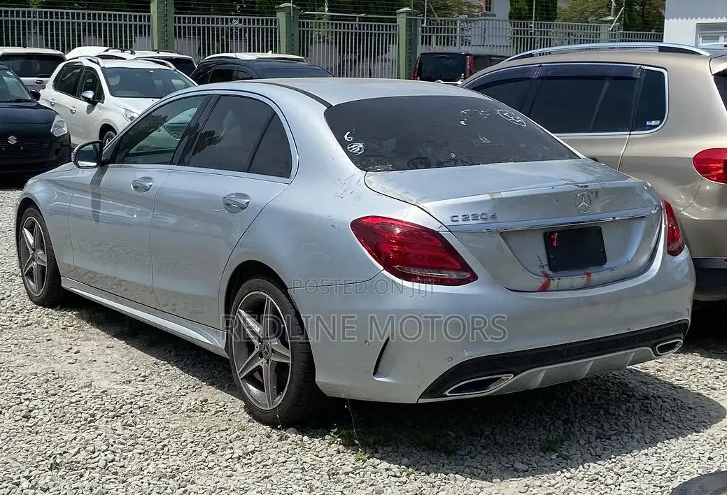 Mercedes-Benz C220 Classic 2017 Silver