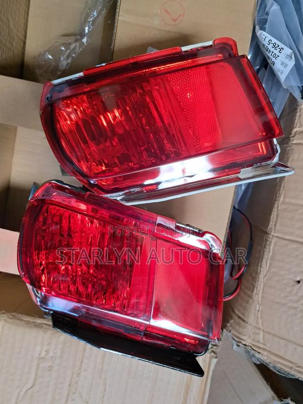 Rear Reflector Prado Fj150 - thumbnail 4