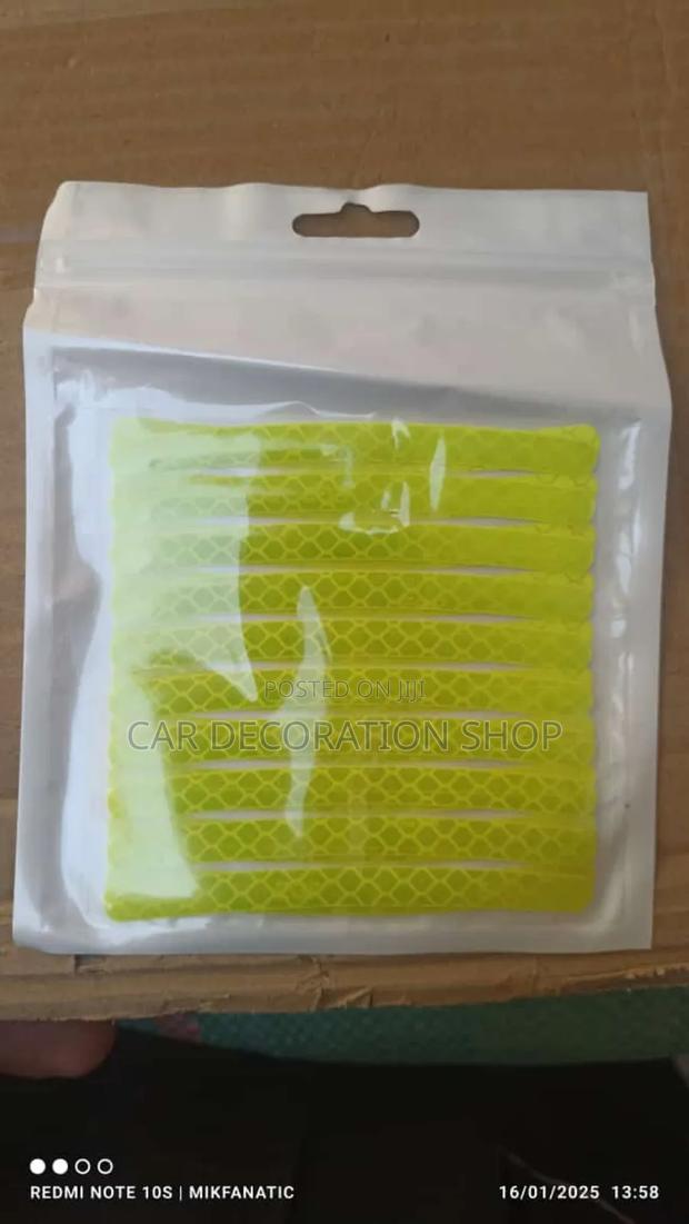 Luminous Green Reflective Tire Stickers - main view
