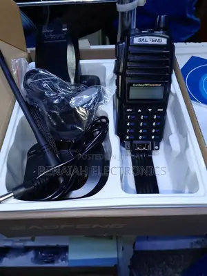 Uv82 With Large Reliable Battery