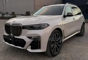 BMW X7 M50i 2020 Pearl