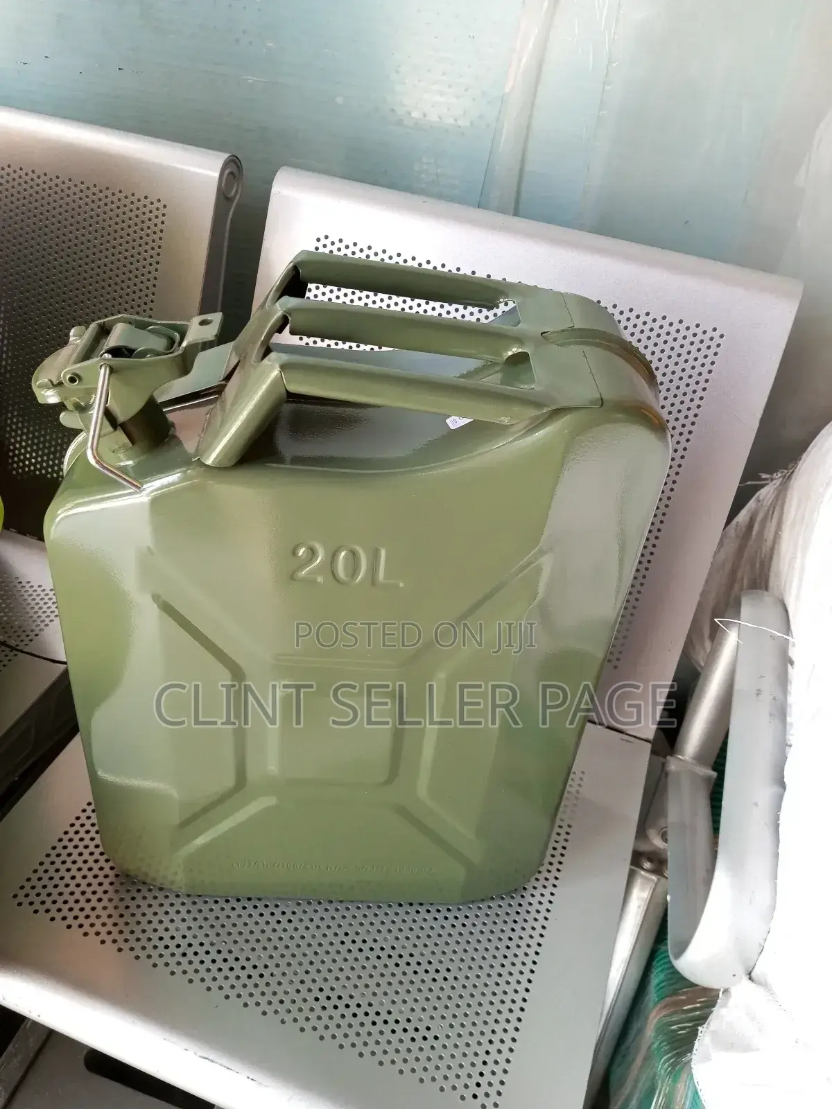 Metallic Fuel Can/ Fuel Secure.