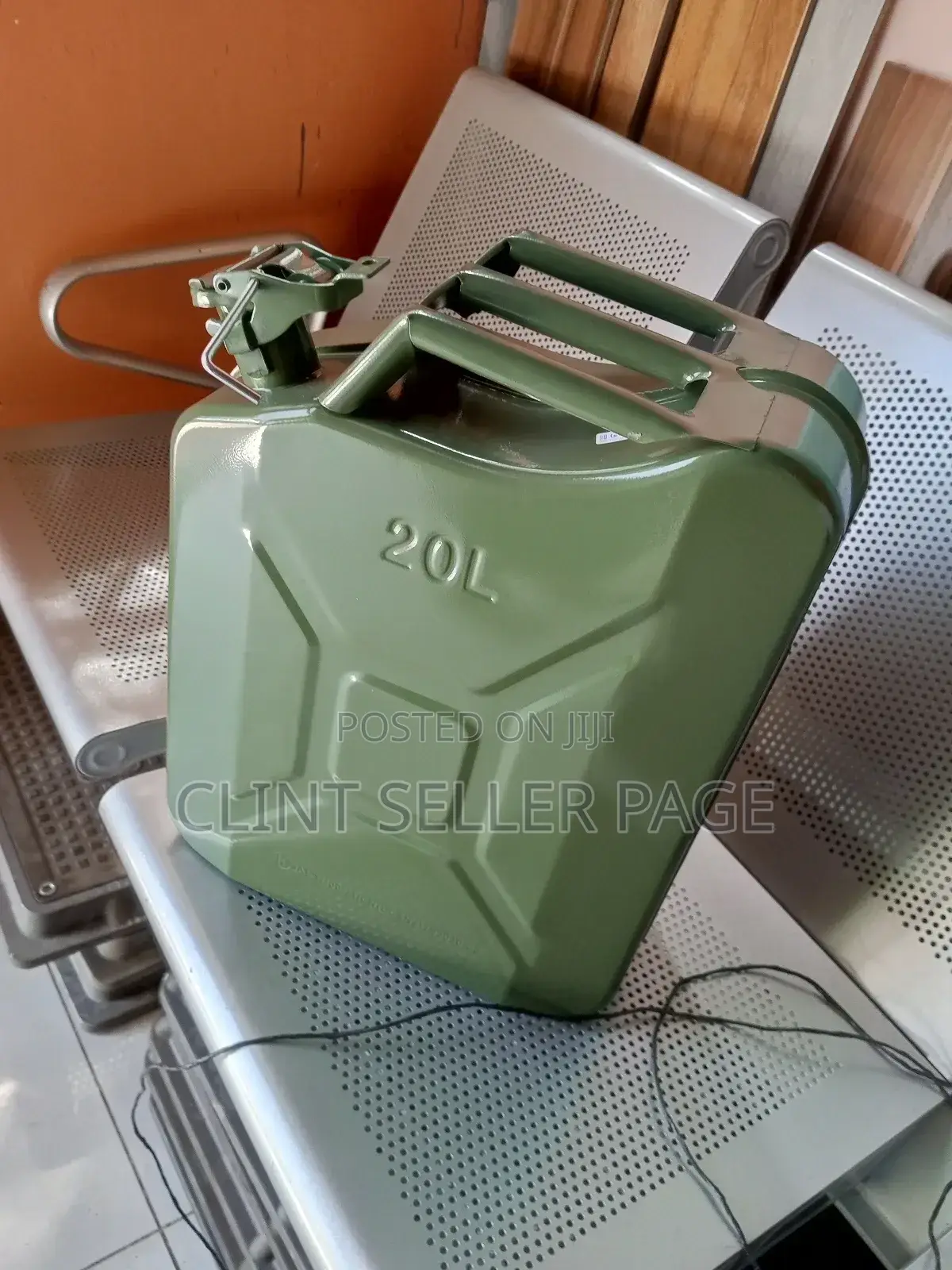 Metallic Fuel Can/ Fuel Max.