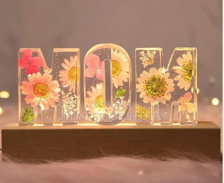Custom Resin LED Bar for Mom - A Heartwarming Gift!