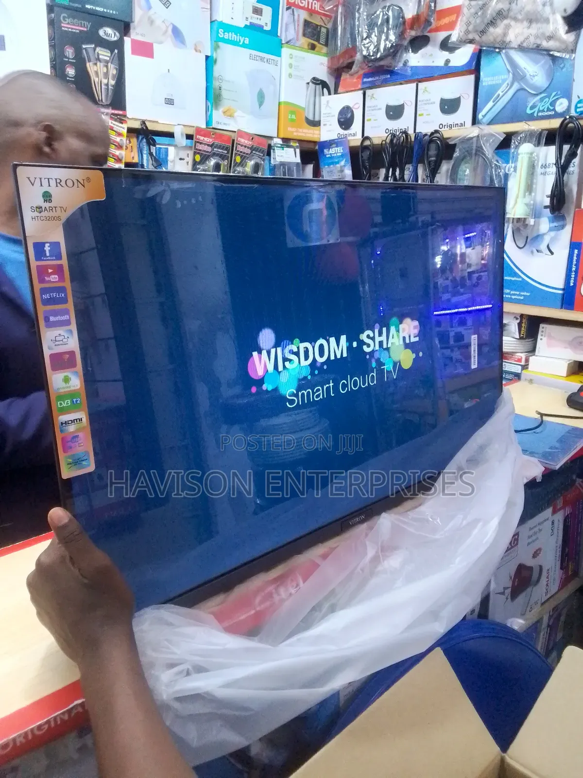 32" Smart Vitron Tv