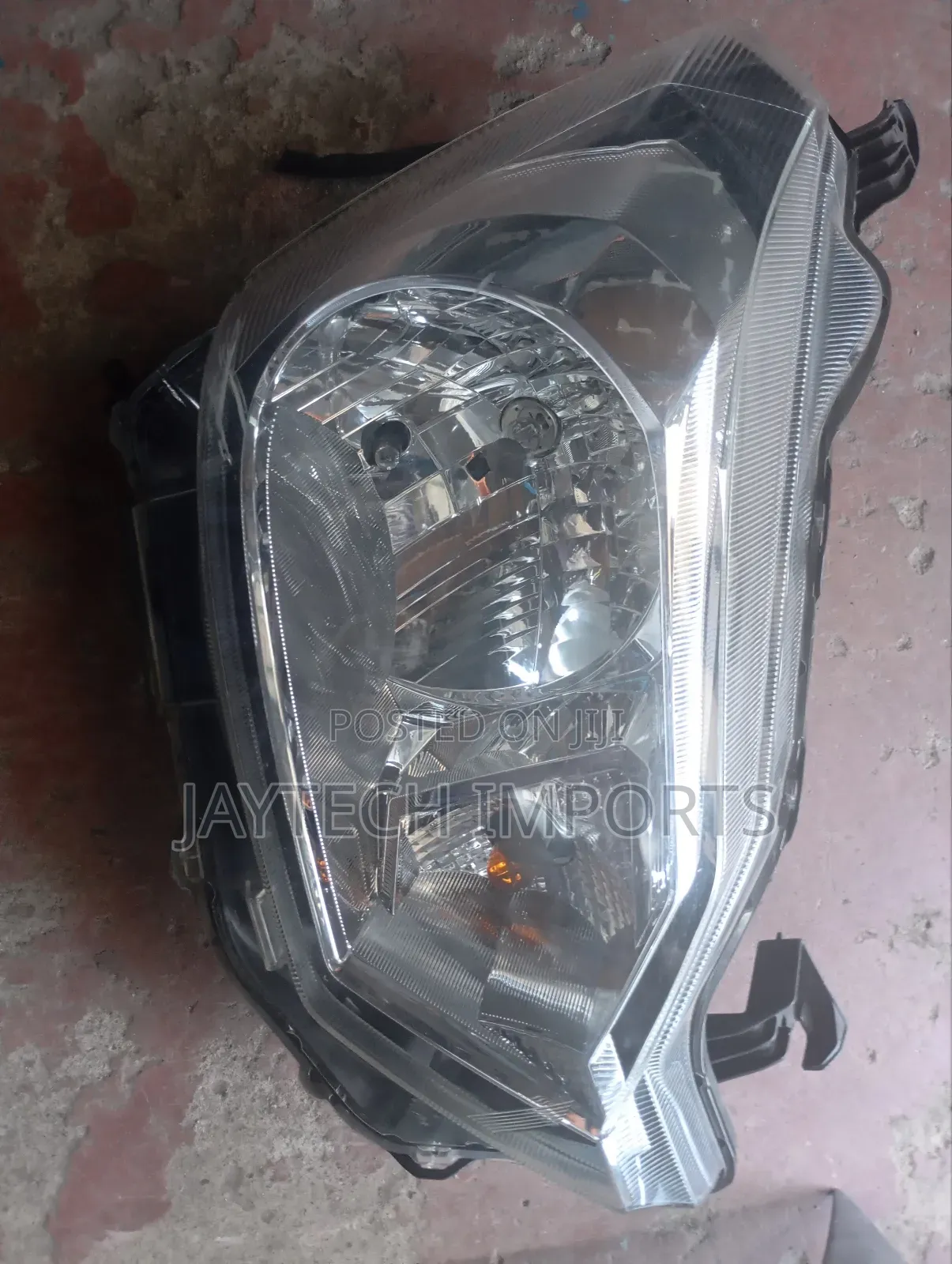 Daihatsu Mira New Model Headlight RHS