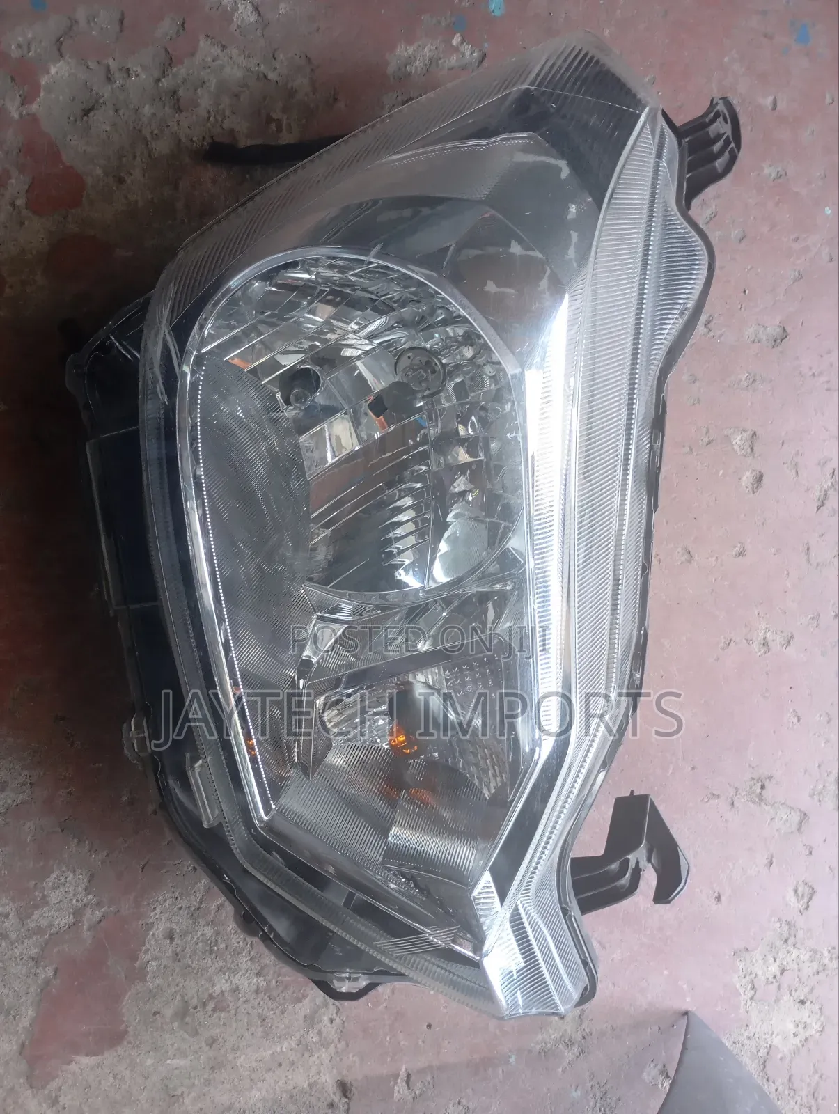 Daihatsu Mira New Model Headlight RHS