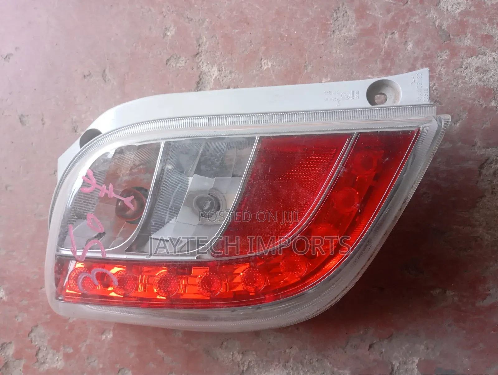 Daihatsu Mira Backlight