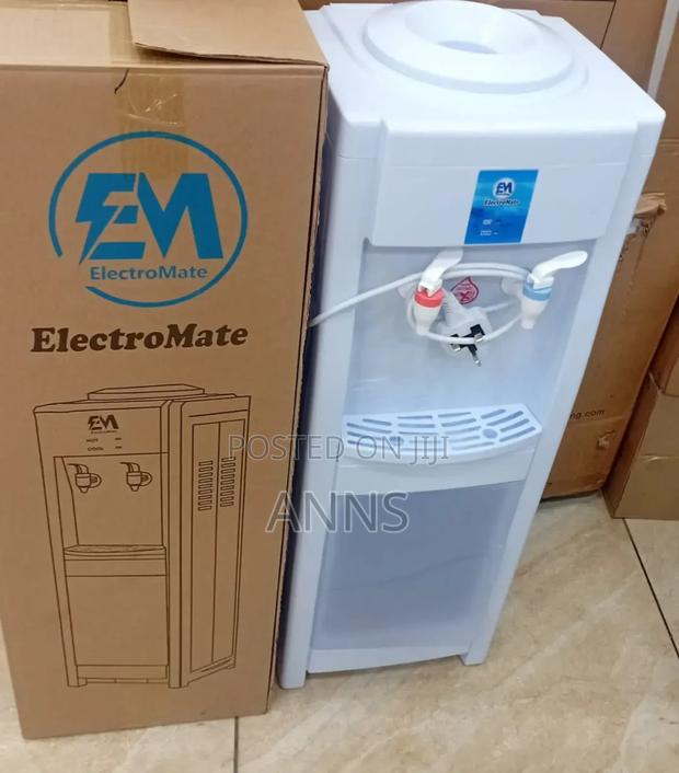 2tap White Electromate Dispenser