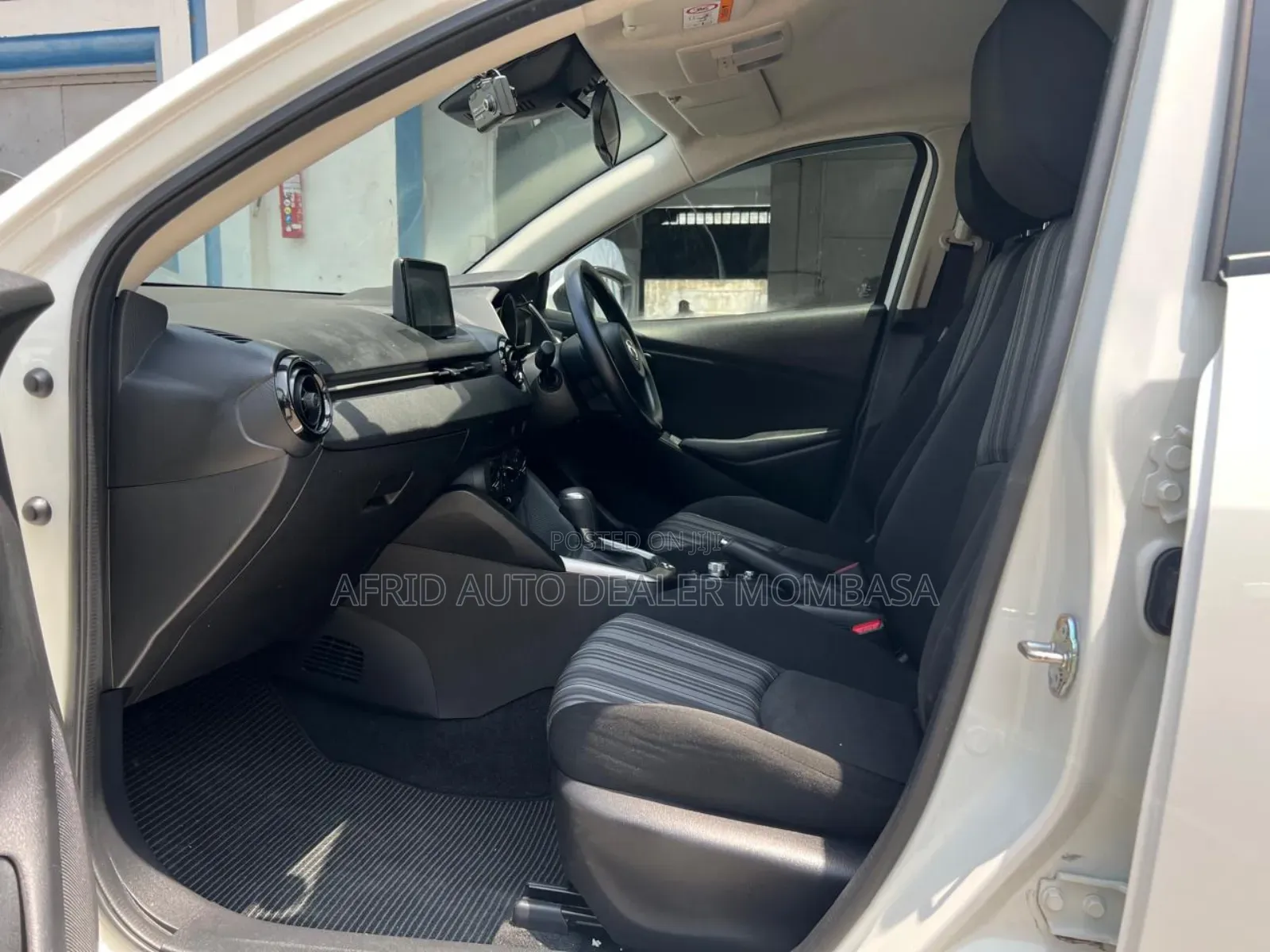 Mazda Demio 2017 White
