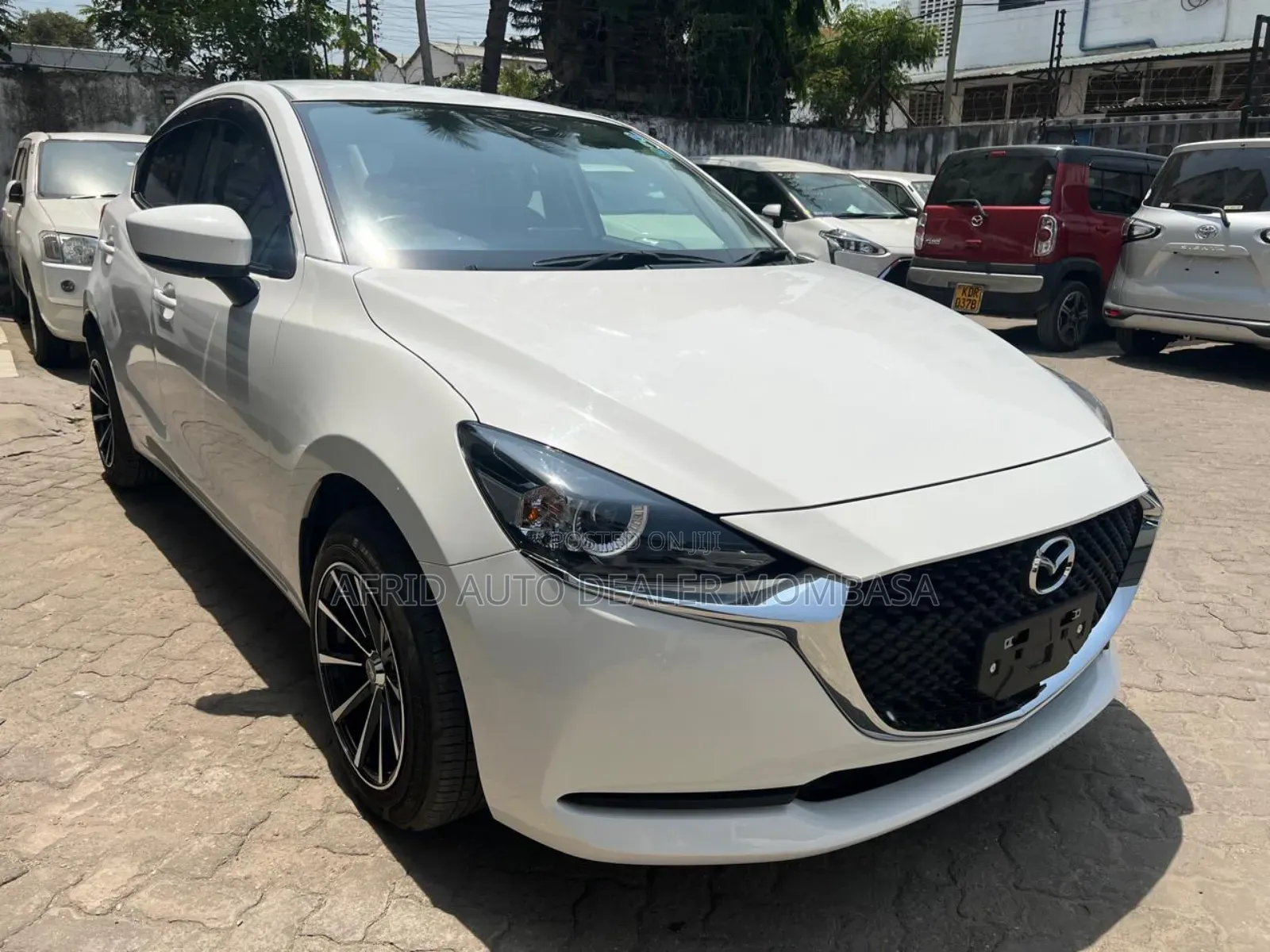 Mazda Demio 2017 White