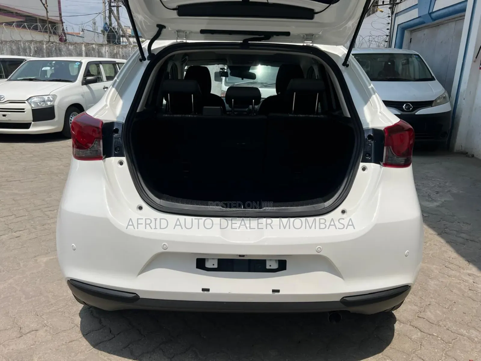 Mazda Demio 2017 White