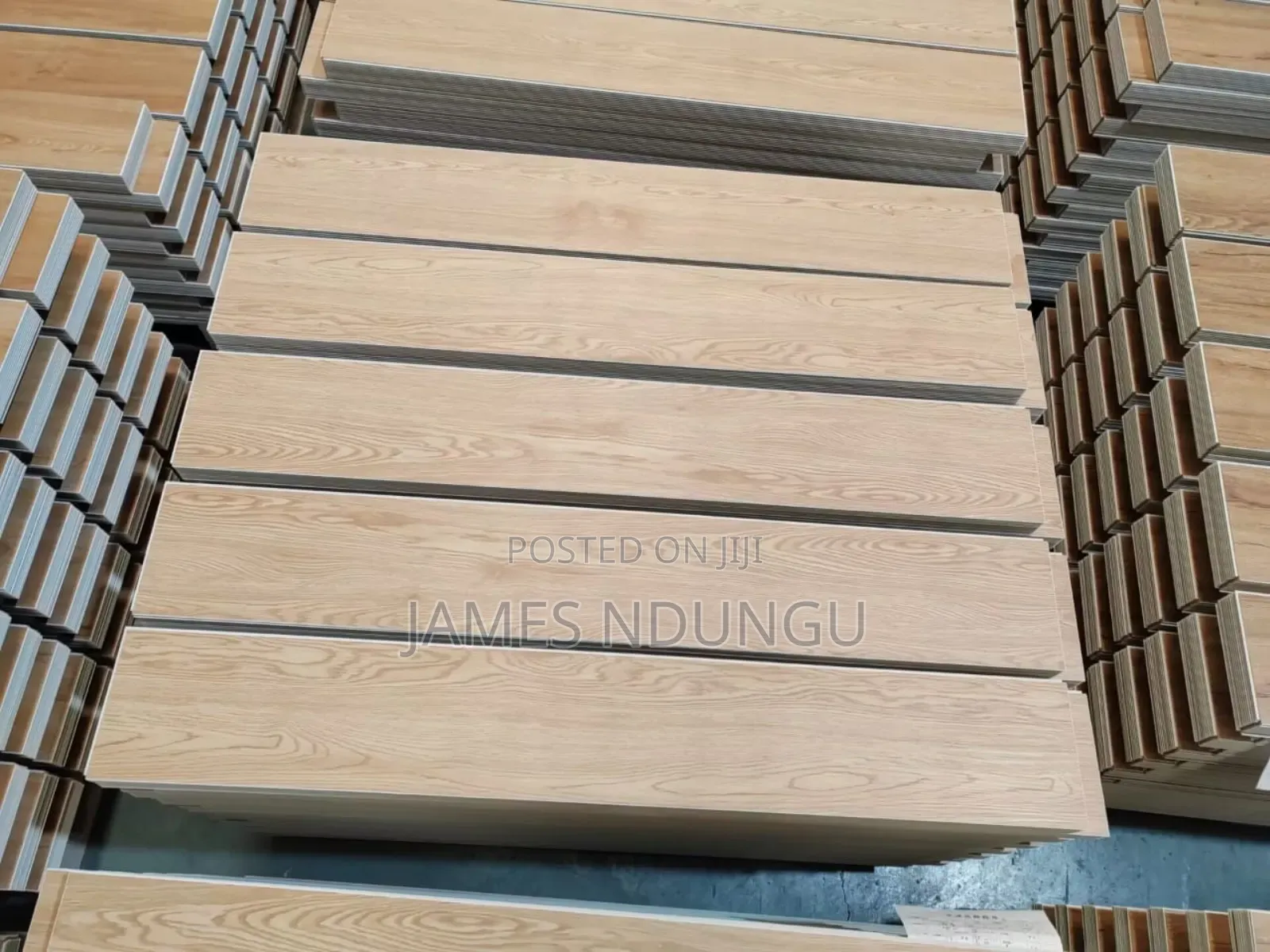 SPC Flooring/ Laminate Flooring