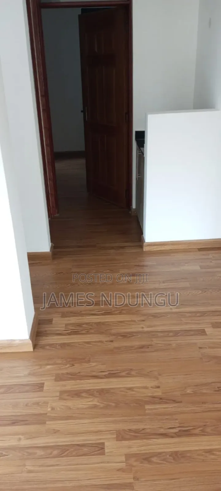 SPC Flooring/ Laminate Flooring