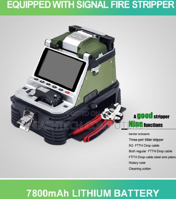 High Quality Fiber Al-30 Splicing Machine - main view