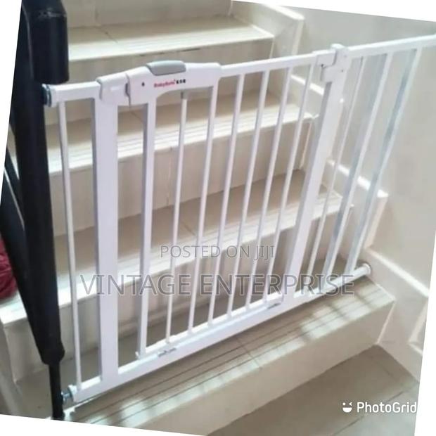 Baby Safety Gate - main view