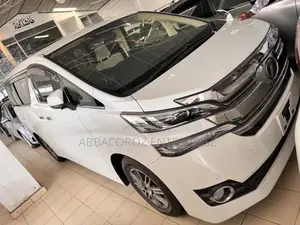 Toyota Vellfire 2017 White
