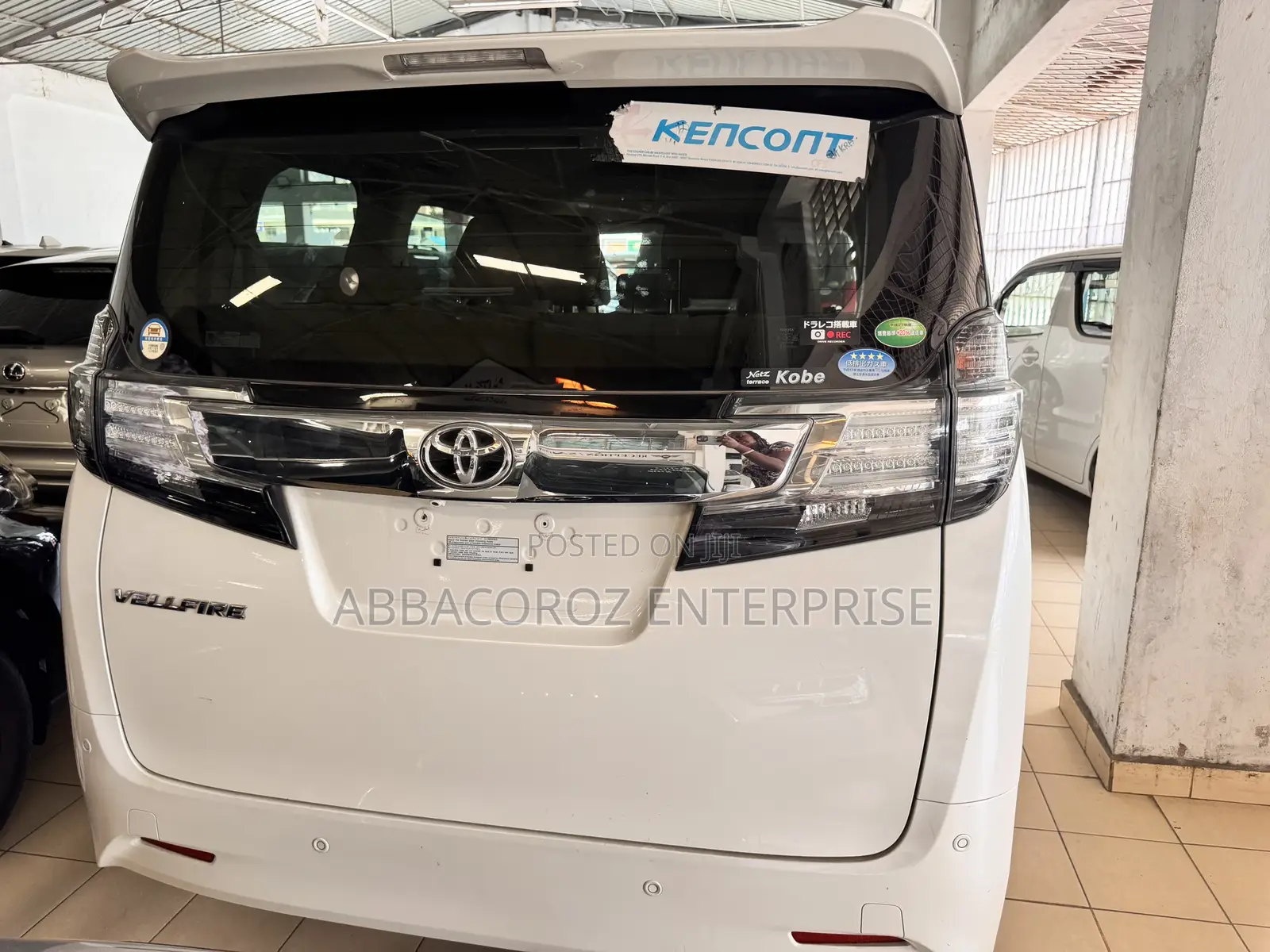 Toyota Vellfire 2017 White