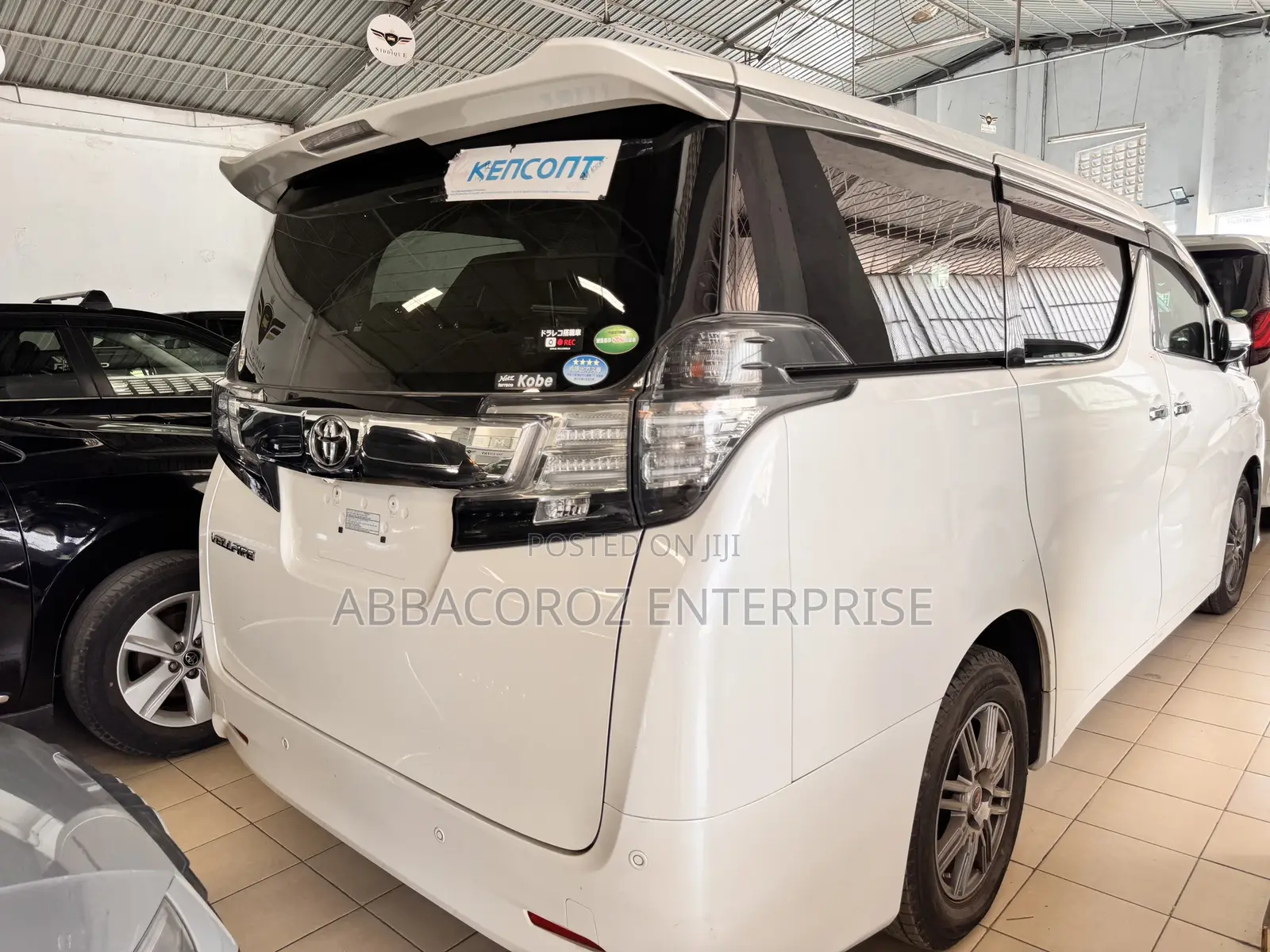 Toyota Vellfire 2017 White