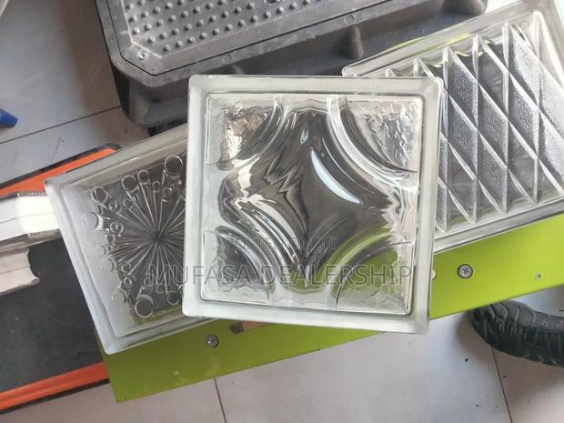 Flooring Glass Blocks - thumbnail 3