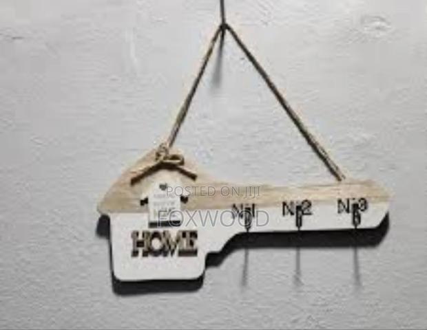 Wooden Home Decor Key Holder . - thumbnail 9