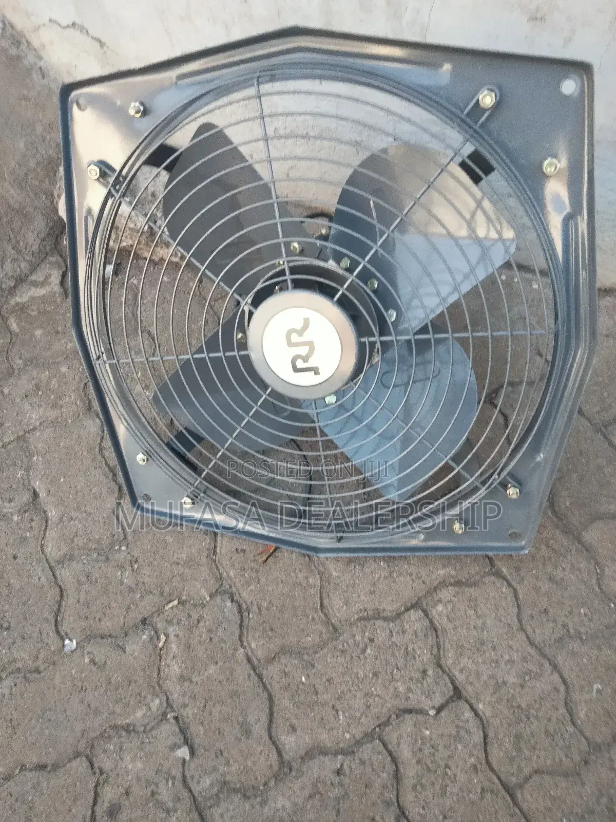 RR Commercial Exhaust/Fan