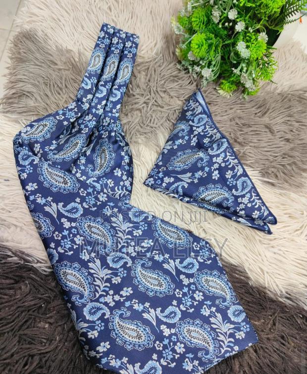 Furschia Skyblue Vintage Ascot Ties - main view