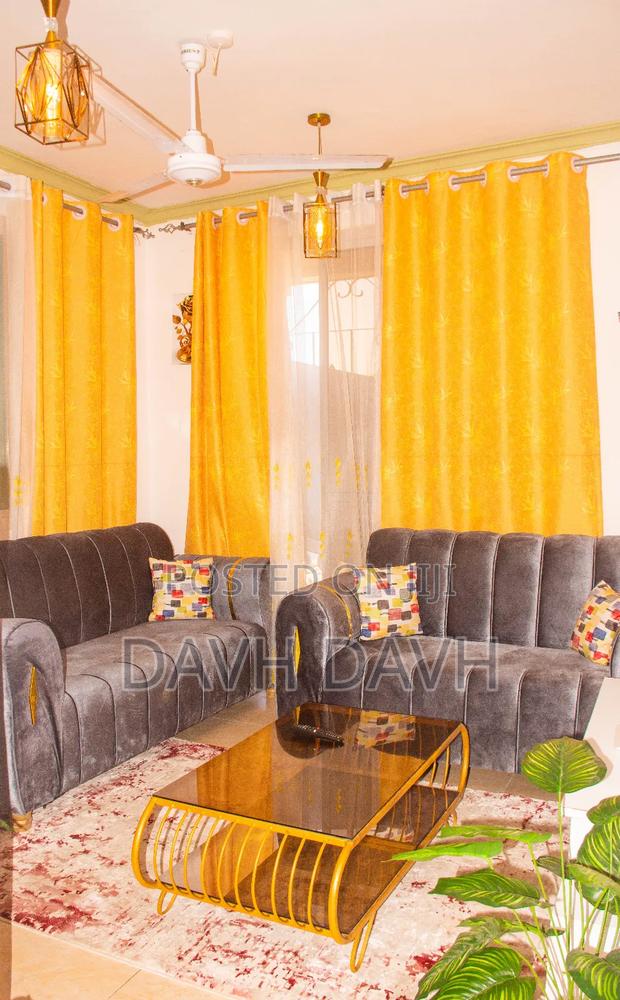 Airbnb 1 Bedroom to Let - thumbnail 3