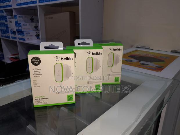 Easy To Use Belkin iPhone Charger - thumbnail 2