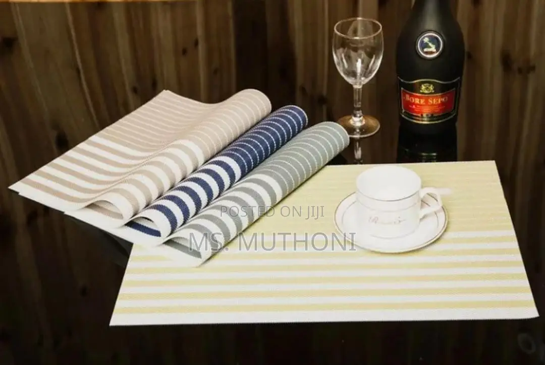 6 Woven PVC Table Mat