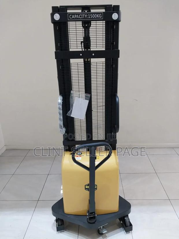 Semi Electric Stacker - thumbnail 2