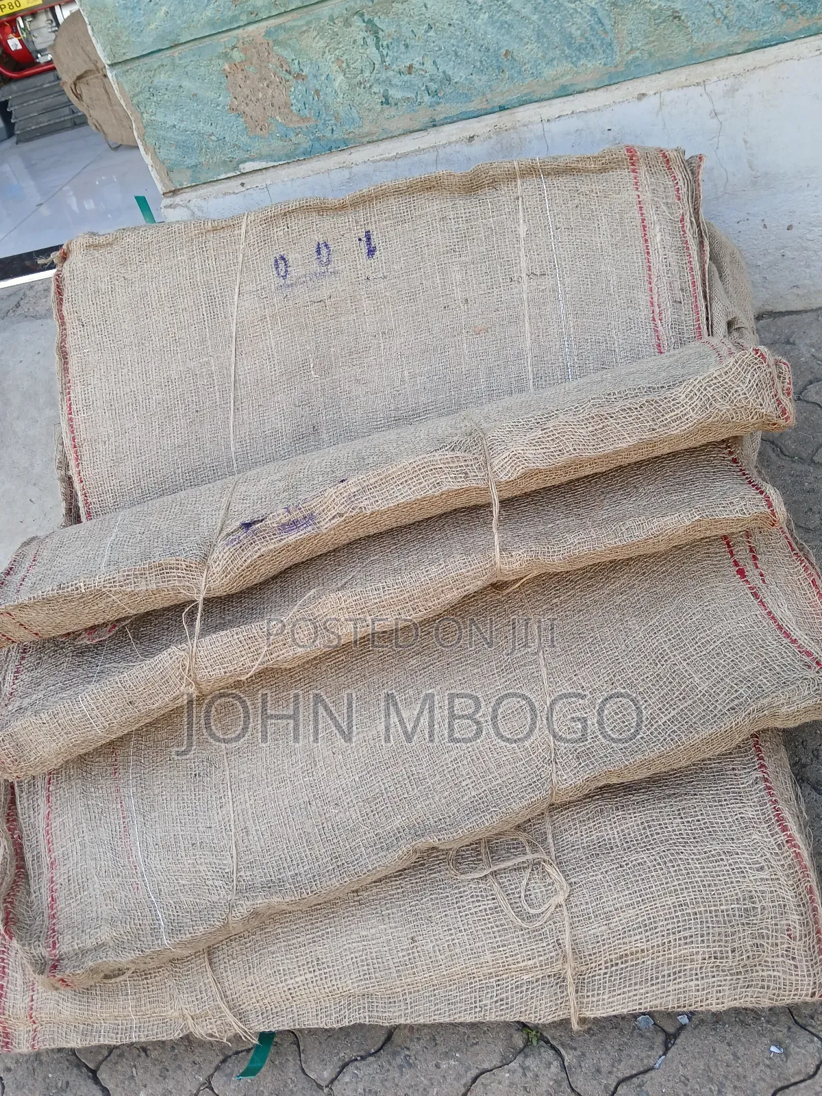 Natural Hesian/Jute Cloth for Curing.